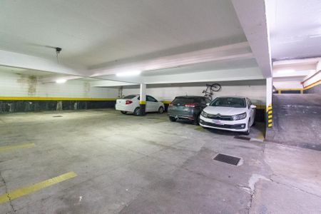 Apartamento à venda com 67m², 2 quartos e 1 vaga Apartamento à venda com 67m², 2 quartos e 1 vagaGaragem