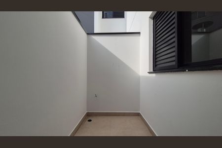 Apartamento à venda com 45m², 2 quartos e 1 vagaÁrea externa