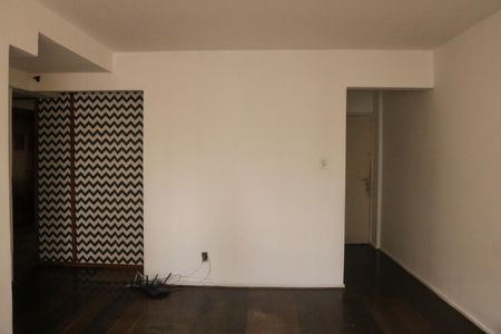 Apartamento para alugar com 117m², 2 quartos e 1 vagaSala