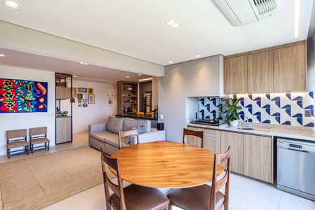 Apartamento à venda com 76m², 2 quartos e 1 vagaSala