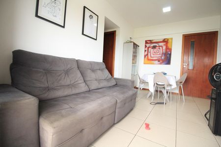 Apartamento para alugar com 65m², 2 quartos e 2 vagas Apartamento para alugar com 65m², 2 quartos e 2 vagasSala