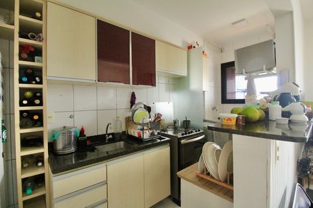 Apartamento para alugar com 65m², 2 quartos e 2 vagas Apartamento para alugar com 65m², 2 quartos e 2 vagasCozinha e Área de Serviço