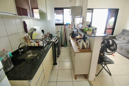 Apartamento para alugar com 65m², 2 quartos e 2 vagas Apartamento para alugar com 65m², 2 quartos e 2 vagasCozinha e Área de Serviço