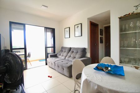 Apartamento para alugar com 65m², 2 quartos e 2 vagas Apartamento para alugar com 65m², 2 quartos e 2 vagasSala