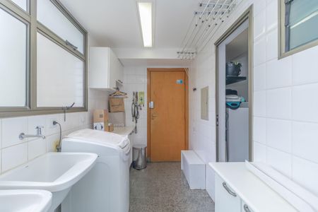 Apartamento à venda com 149m², 4 quartos e 2 vagasÁrea de Serviço