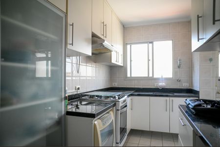 Apartamento à venda com 52m², 2 quartos e 2 vagasCozinha