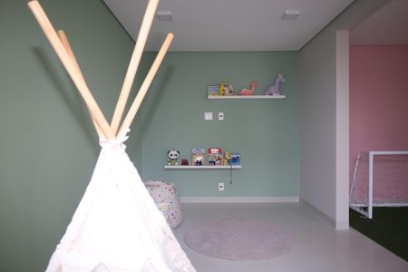 Apartamento para alugar com 32m², 2 quartos e sem vagaÁrea comum - Brinquedoteca