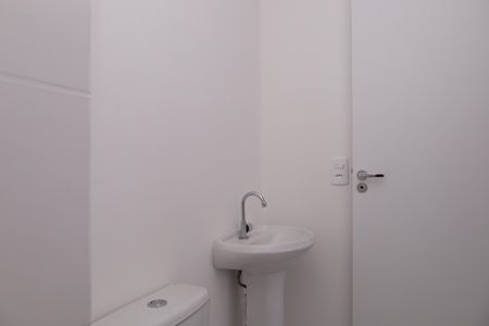 Apartamento para alugar com 32m², 2 quartos e sem vagaBanheiro