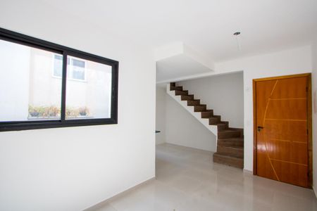 Apartamento para alugar com 90m², 2 quartos e 1 vaga Apartamento para alugar com 90m², 2 quartos e 1 vagaSala