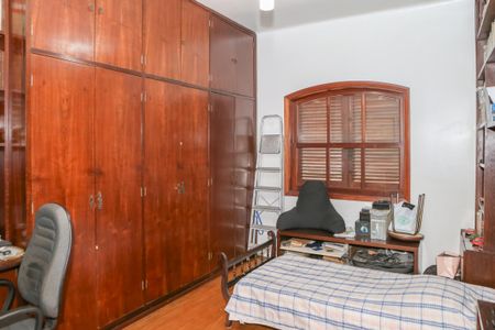 Casa à venda com 220m², 4 quartos e 3 vagasQuarto 4