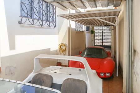 Casa à venda com 220m², 4 quartos e 3 vagasGaragem