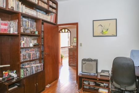 Casa à venda com 220m², 4 quartos e 3 vagasQuarto 4