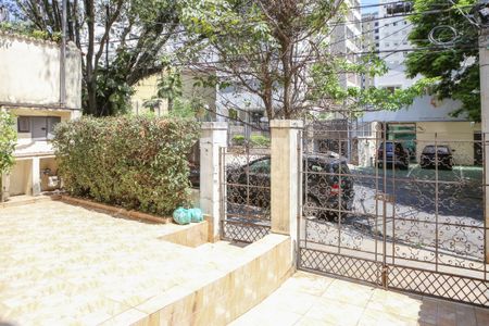 Casa à venda com 220m², 4 quartos e 3 vagasEntrada