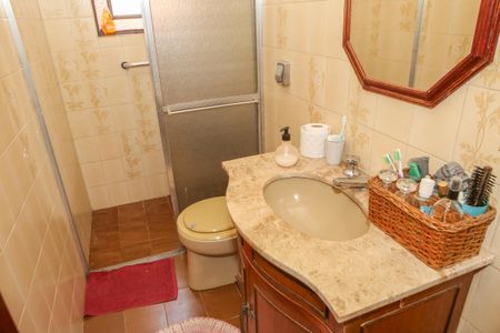 Casa à venda com 220m², 4 quartos e 3 vagasBanheiro da Suíte 2