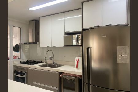 Apartamento à venda com 101m², 2 quartos e 2 vagasCozinha