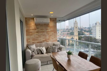 Apartamento à venda com 101m², 2 quartos e 2 vagasVaranda 