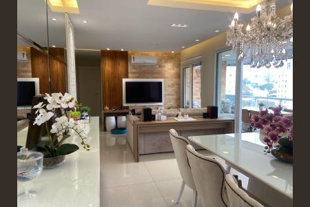 Apartamento à venda com 101m², 2 quartos e 2 vagasSala