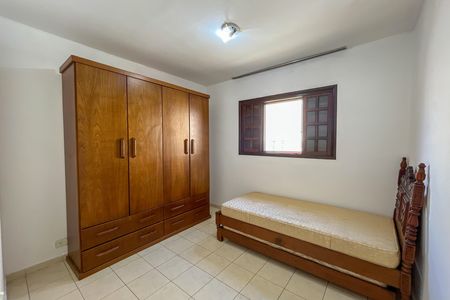 Casa para alugar com 115m², 3 quartos e 2 vagasQuarto 2