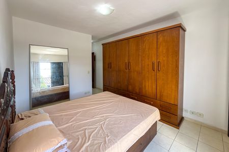 Casa para alugar com 115m², 3 quartos e 2 vagasSuíte