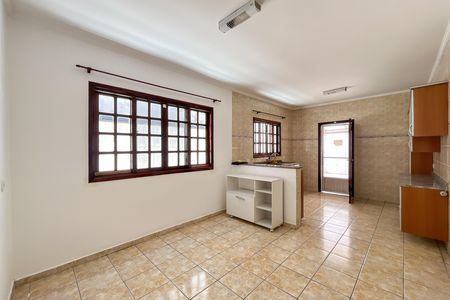 Casa para alugar com 115m², 3 quartos e 2 vagasCozinha