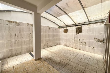 Casa para alugar com 115m², 3 quartos e 2 vagasQuintal