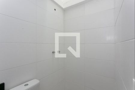 Casa de condomínio à venda com 122m², 2 quartos e 1 vagaBanheiro da Suíte 