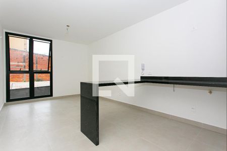 Casa de condomínio à venda com 122m², 2 quartos e 1 vagaSala