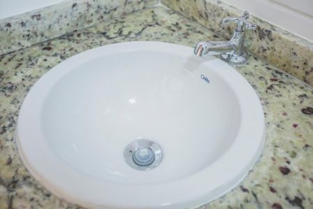 Apartamento à venda com 40m², 2 quartos e sem vagaBanheiro