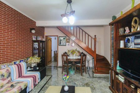 Casa à venda com 150m², 3 quartos e sem vaga Casa à venda com 150m², 3 quartos e sem vagaSala