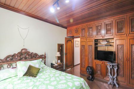 Casa à venda com 150m², 3 quartos e sem vaga Casa à venda com 150m², 3 quartos e sem vagaSuíte 1