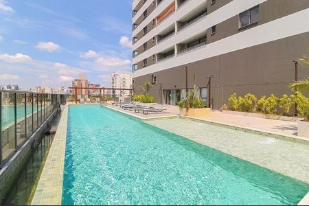 Studio à venda com 26m², 1 quarto e sem vagaÁrea comum - Piscina