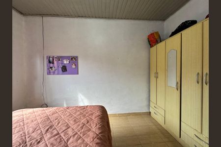Casa à venda com 240m², 3 quartos e 1 vagaQuarto 2