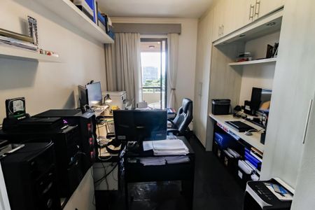 Apartamento à venda com 149m², 3 quartos e 3 vagasEscritório