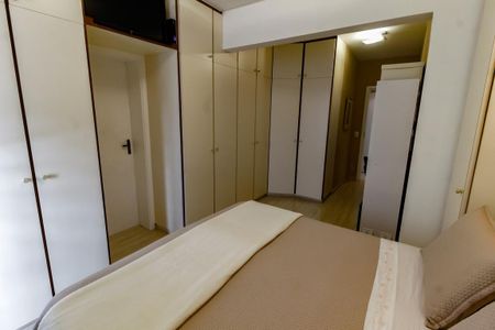 Apartamento à venda com 149m², 3 quartos e 3 vagasSuíte 1