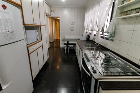 Apartamento à venda com 149m², 3 quartos e 3 vagasCozinha