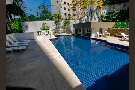 Apartamento à venda com 149m², 3 quartos e 3 vagasÁrea comum - Piscina