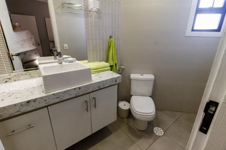 Apartamento à venda com 149m², 3 quartos e 3 vagasBanheiro da Suíte 2