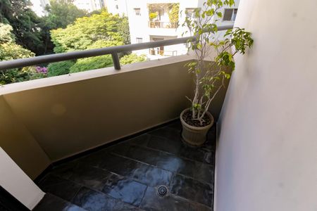 Apartamento à venda com 149m², 3 quartos e 3 vagasVaranda - Suíte 2