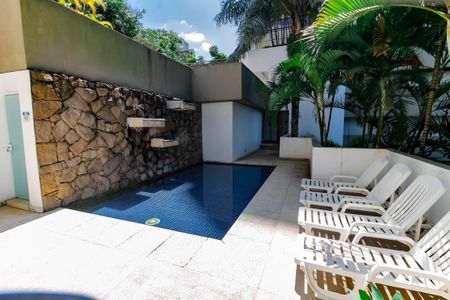 Apartamento à venda com 149m², 3 quartos e 3 vagasÁrea comum - Piscina