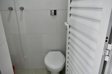 Casa à venda com 190m², 3 quartos e 3 vagasBanheiro de serviço