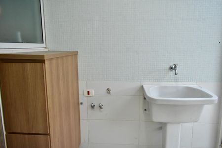 Casa à venda com 190m², 3 quartos e 3 vagasÁrea de Serviço