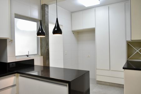 Casa à venda com 190m², 3 quartos e 3 vagasCozinha