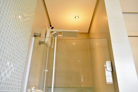 Casa à venda com 190m², 3 quartos e 3 vagasBanheiro Social