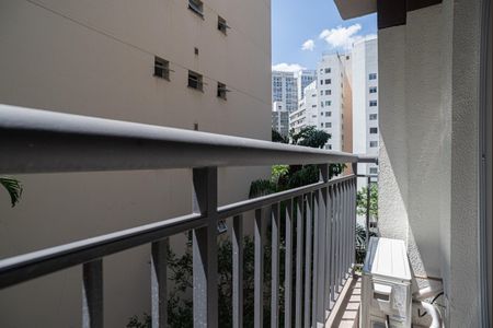 Studio à venda com 20m², 1 quarto e sem vaga Studio à venda com 20m², 1 quarto e sem vagaVaranda da Sala/Quarto