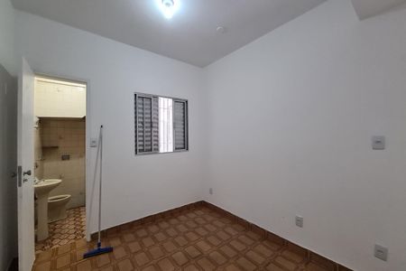 Casa à venda com 200m², 1 quarto e sem vaga Casa à venda com 200m², 1 quarto e sem vagaSala