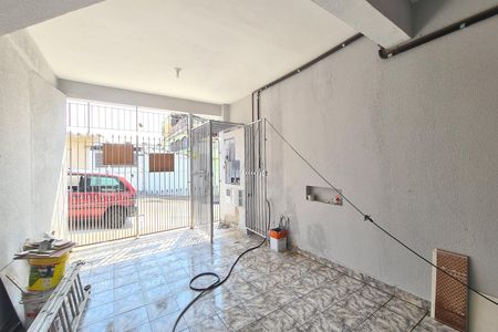 Casa à venda com 200m², 1 quarto e sem vaga Casa à venda com 200m², 1 quarto e sem vagaGaragem