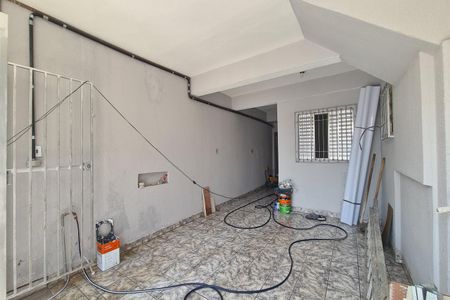 Casa à venda com 200m², 1 quarto e sem vaga Casa à venda com 200m², 1 quarto e sem vagaGaragem