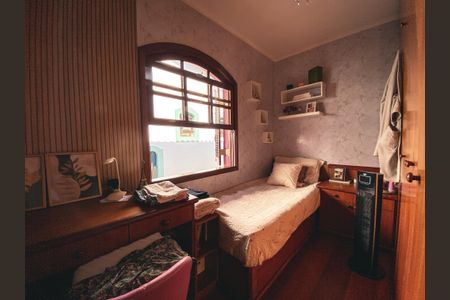 Casa à venda com 180m², 4 quartos e 2 vagas Casa à venda com 180m², 4 quartos e 2 vagasQuarto 1