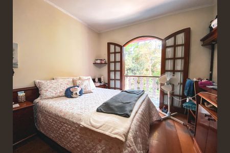 Casa à venda com 180m², 4 quartos e 2 vagas Casa à venda com 180m², 4 quartos e 2 vagasSuíte 1