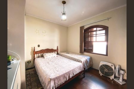 Casa à venda com 180m², 4 quartos e 2 vagas Casa à venda com 180m², 4 quartos e 2 vagas Suíte 2